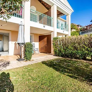 Cozy In Agay With Stunning Views Appartement Saint-Raphaël